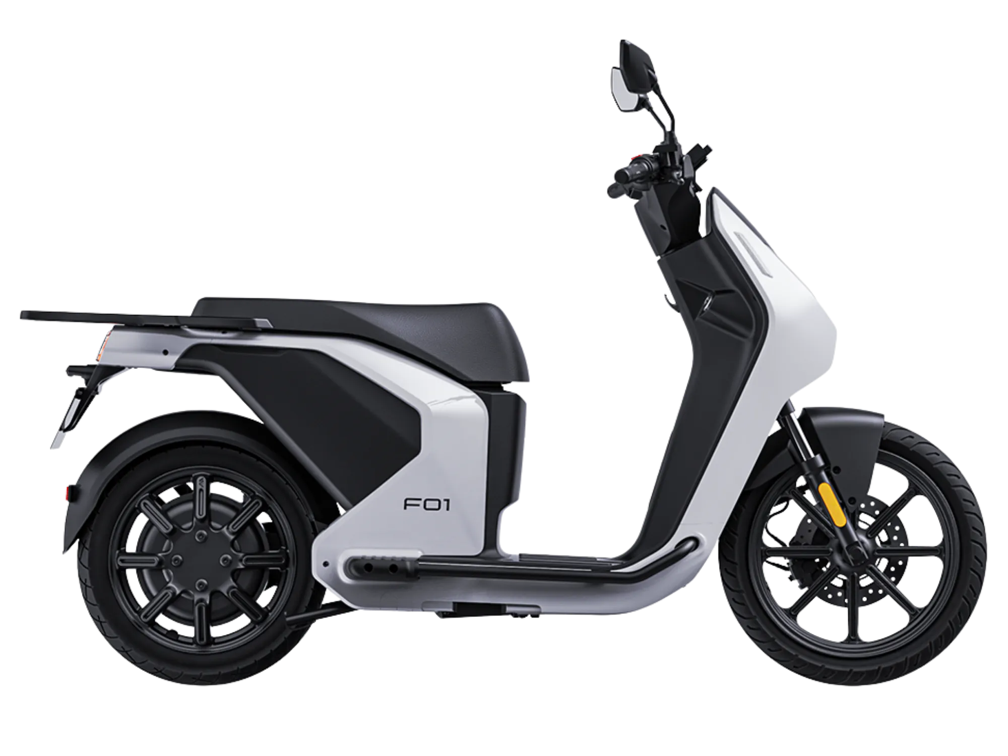 Scooter elettrico F01 L3 Vmoto Soco, caratterizzato dal suo design essenziale e moderno pensato per la mobilità urbana